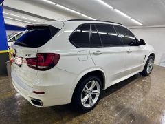 Photo of the vehicle BMW X5