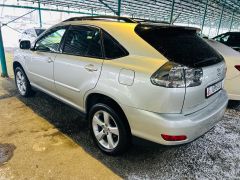 Photo of the vehicle Lexus RX