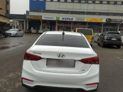 Фото авто Hyundai Solaris