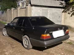 Photo of the vehicle Mercedes-Benz W124