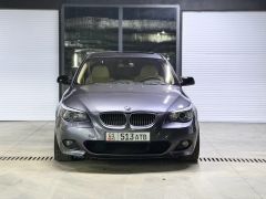 Photo of the vehicle BMW 5 Series