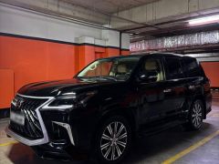 Сүрөт унаа Lexus LX