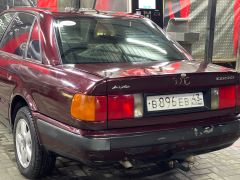 Photo of the vehicle Audi 100