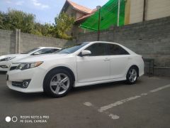 Сүрөт унаа Toyota Camry