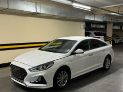 Photo of the vehicle Hyundai Sonata