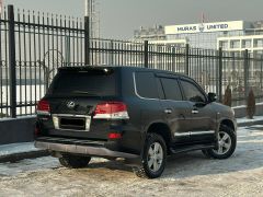 Сүрөт унаа Lexus LX