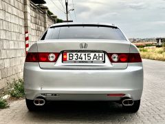 Фото авто Honda Accord