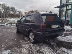 Photo of the vehicle Volkswagen Golf GTI