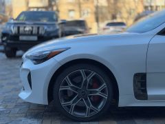 Сүрөт унаа Kia Stinger