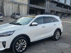 Photo of the vehicle Kia Sorento