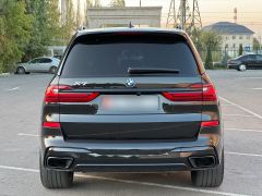 Photo of the vehicle BMW X7