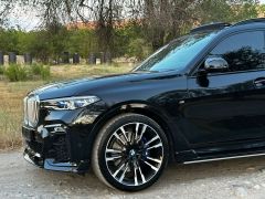 Сүрөт унаа BMW X7