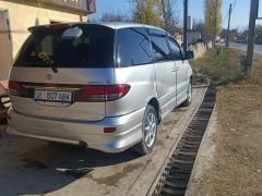 Photo of the vehicle Toyota Estima