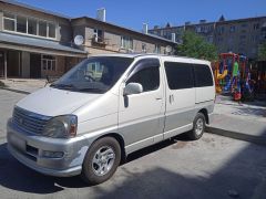 Сүрөт унаа Toyota Regius