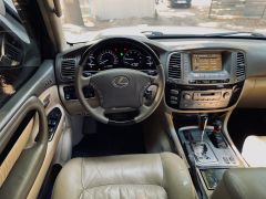 Сүрөт унаа Lexus LX