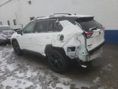 Сүрөт унаа Toyota RAV4