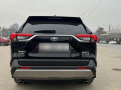 Сүрөт унаа Toyota RAV4