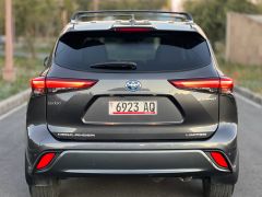 Сүрөт унаа Toyota Highlander