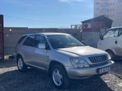 Photo of the vehicle Lexus RX