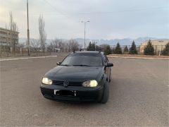 Photo of the vehicle Volkswagen Golf