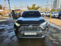 Сүрөт унаа Toyota RAV4