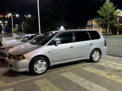 Photo of the vehicle Honda Odyssey