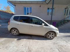 Фото авто Honda Fit