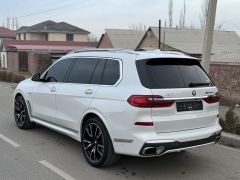 Фото авто BMW X7