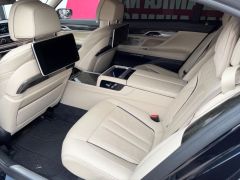 Фото авто BMW 7 серии