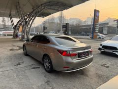 Фото авто Lexus ES