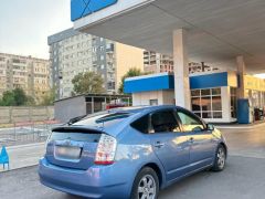 Сүрөт унаа Toyota Prius