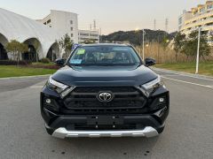 Сүрөт унаа Toyota RAV4