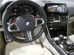 Фото авто BMW M8