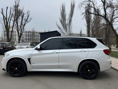 Photo of the vehicle BMW X5