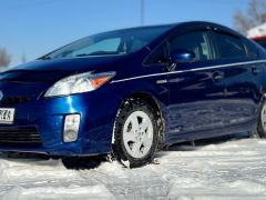 Фото авто Toyota Prius