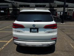 Сүрөт унаа BMW X7