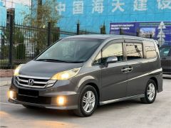 Фото авто Honda Stepwgn