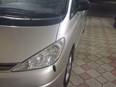 Сүрөт унаа Toyota Estima