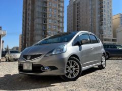 Фото авто Honda Fit