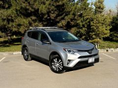 Сүрөт унаа Toyota RAV4