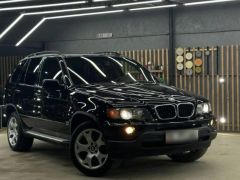 Photo of the vehicle BMW X5