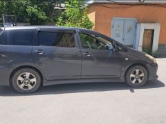 Сүрөт унаа Toyota Wish