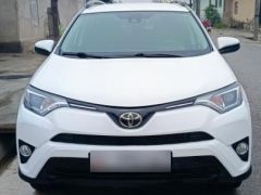 Сүрөт унаа Toyota RAV4