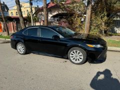 Photo of the vehicle Toyota Camry