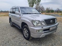 Photo of the vehicle Lexus LX