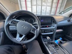 Сүрөт унаа Hyundai Sonata