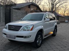 Photo of the vehicle Lexus GX