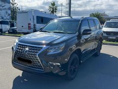 Photo of the vehicle Lexus GX