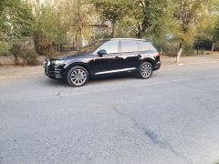 Photo of the vehicle Audi Q7