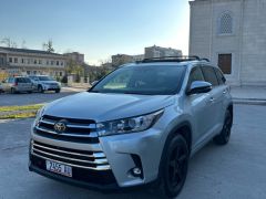 Фото авто Toyota Highlander